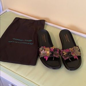 Donald Pliner Sandals